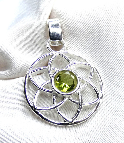 Peridot olivin anhänger - olivin,
