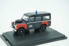 1:76 Land Rover Defender LWB