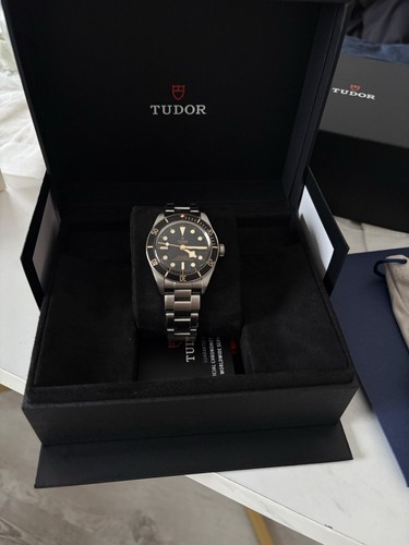 Tudor black bay - tudor,