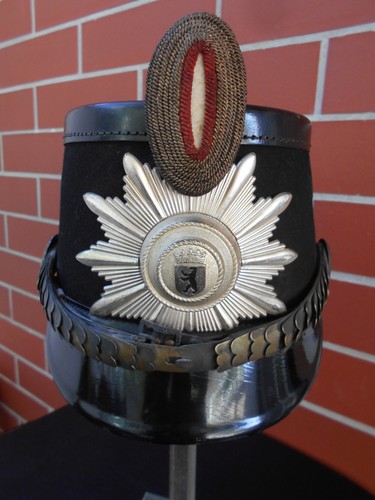 Offiziers tschako der polizei - offiziers,