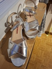 ☆ PRADA ☆ Plateau Sandalen SILBER Lack Leder Größe 37.5- 