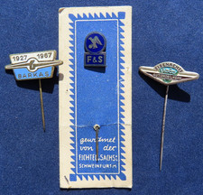 3 frühe Abzeichen Pin