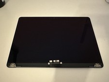 Apple MacBook Air 13" M3 2024