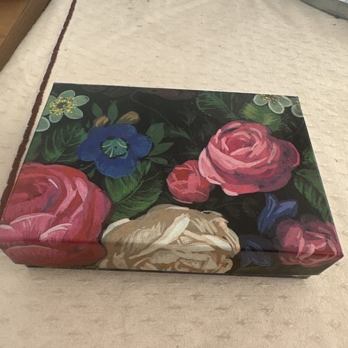 Schatulle mit rosendekor leer - mit,