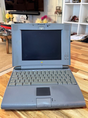 Apple powerbook 520 - powerbook,