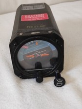 Künstlicher Horizont - Attitude Gyro - Avation Instrument Model 510-1A (8) - 28V