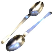 Seltenes Paar brutalistische