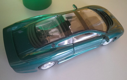 Modellauto maisto jaguar - maisto,
