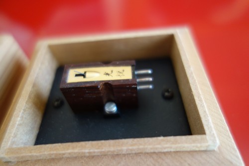 Koetsu rosewood signature - rosewood, mc