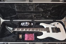 @ JACKSON - E-Gitarre -  DK -