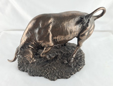 Vintage Figur Wütender Stier -Bronze Optik Skulptur -Büffel Bulle