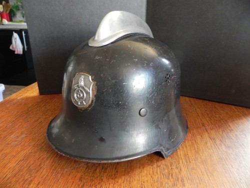 Alter feuerwehr helm - feuerwehr,