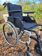 Dietz Rollstuhl Leichtgewicht Faltrollstuhl Aluminium CANEO_L mit Trommelbremse