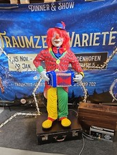 Mobiler Musik-Clown mit