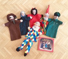 Alte Handpuppen 6-tlg. Set  Polizist Teufel u.a. Kersa Kasper  inkl. Buch
