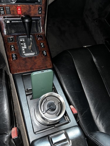 Mercedes r129 becherhalter - mercedes,