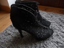 Catwalk stiletto high heals - stiletto,