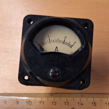 Analoges Amperemeter alt Vintage schwarz mit Gummidichtung
