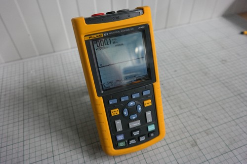 Fluke 123 scope multimeter - /multimeter, 20