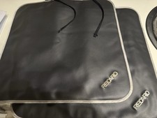 2x Recaro schwarz Kindersitzunterlagen Autositzschoner Sitzschoner Sitzschutz