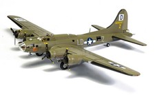 Flying Fortress B17F 1/72 Royal Flush "The Bloody Hundredth" Corgi AA33322