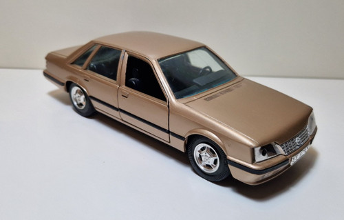 Gama opel senator 449 - opel,