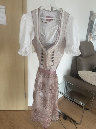 Wunderschönes dirndl von - wunderschönes,