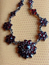 Zauberhaftes antikes Collier