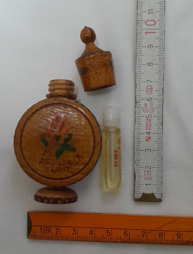 älteres parfum aus bulgarien - Älteres,