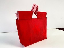 Handgefertigte Upcycling-Tasche aus Sommer-Obi (Sha) und Shibori-Kimono-Stoff