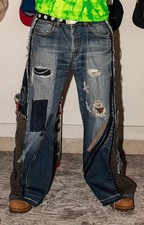 Levi’s Custom Baggy Jeans -