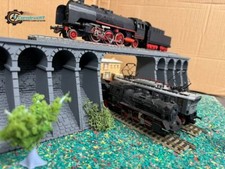 Viadukt tunnelportal mit - tunnelportal,