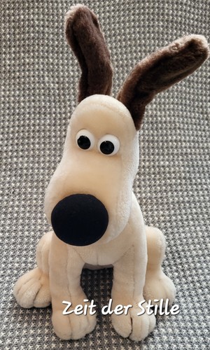 Born play hund wallace - to,