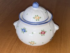 Zuckerdose mit Deckel