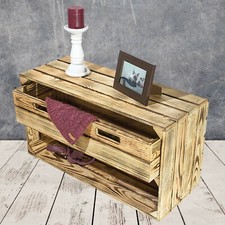 Breite flambierte Holzkisten