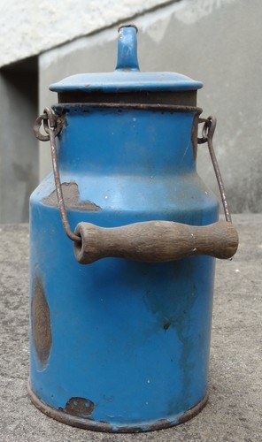 Alte antike milchkanne blau - milchkanne,
