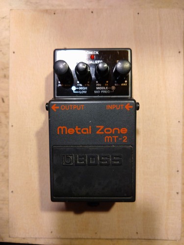 Boss metal zone 2 - metal, mt