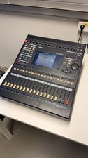 Yamaha 03D digitaler Audiomischer
