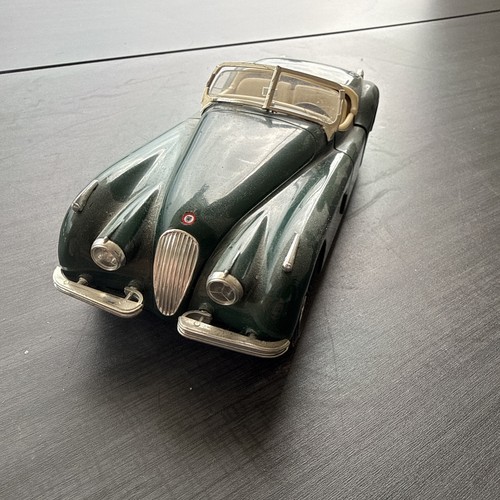 Maisto bburago jaguar - bburago,
