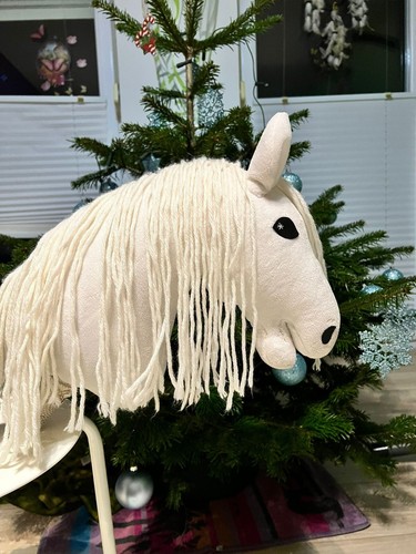 Hobby horse steckenpferd - 🐴,