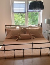 IKEA SVELVIK Doppelbett