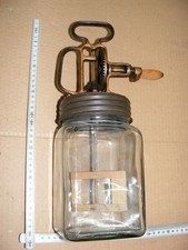 Schönes Großes BUTTERFASS