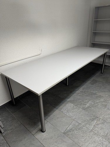 Konferenztisch mit stühlen - konferenztisch,