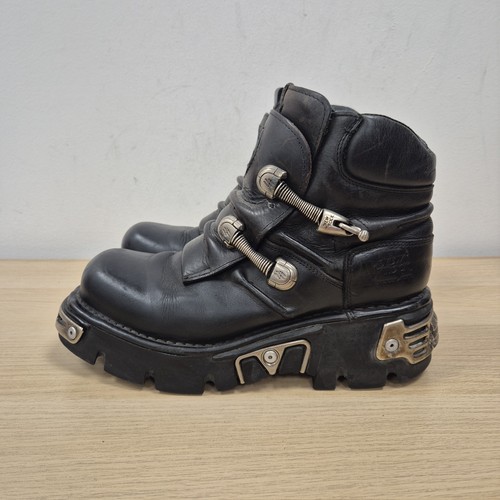 New rock vintage y2k reactor - y2k,