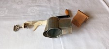 Kleine Reibe Mandelreibe Nussreibe Nussmühle Raspel  Deko Vintage -wSm-