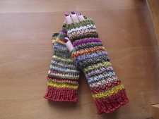 Armstulpen,Pulswärmer ,Hippie-Style ,Handgestrickt,Neu !!
