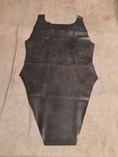 Einteiler Latex Body in Schwarz