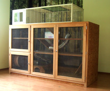 XXL Käfig /Nagerheim/Kleintiergehege aus Holz für Nager, Frettchen, Chinchilla
