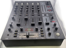 Behringer DJX750 4 Kanal