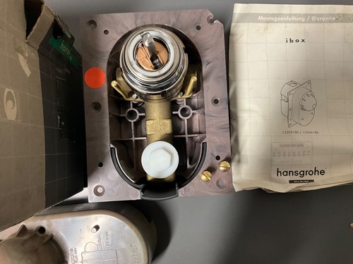 Hansgrohe boxx - hansgrohe, l-boxx